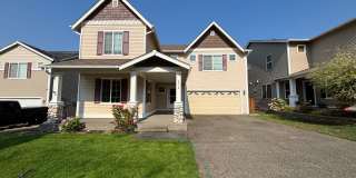 4 BR, 2.5 Bath + Loft DuPont Home Gallery 1