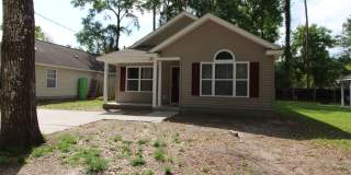 3-Bedroom Available Now! Gallery 1