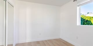 7027 Keokuk Gallery 15