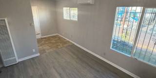 1336 1/2 West 94th Street - 1340 1/2 Gallery 8