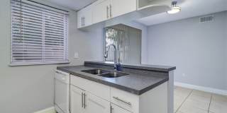 The River Pointe Gallery 36