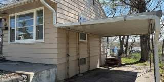 3941 Himebaugh Ave - 2 Bed/1 Bath in North Omaha | Move-in special: $350 off if you sign a lease by May 15. Gallery 14