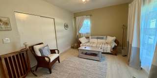 LAKE VIEW - NEVER FLOODED 4/3 Gallery 21