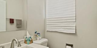 Spacious 4-Bedroom Single Family Home for Rent in Westchester Gallery 11