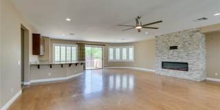 Elegant Anthem Country Club Residence with Spa, Balcony & 3-Car Garage Gallery 53