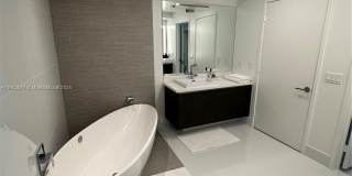 330 Sunny Isles Blvd Gallery 51