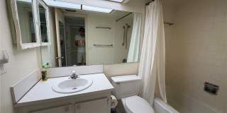 4550 COVE Circle Gallery 8
