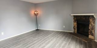 Charming 2-bedroom, 2- bathroom home in park like setting close to downtown Santa Rosa Gallery 3