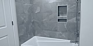 3833 N Broadway Gallery 295