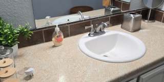3 Bedroom Home, 2 Bath, Furnished Gallery 14