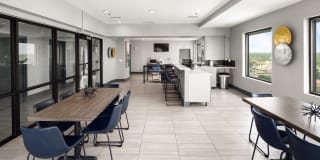 Elevate 758 Gallery 5