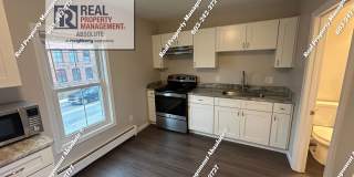 Cozy 2 Bedroom Upstairs Unit Gallery 6