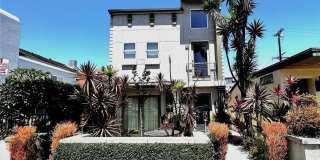 1826 W Balboa Boulevard Gallery 1
