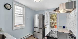 710 Beach Avenue Gallery 9