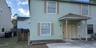 1984 MARY Street Gallery 1