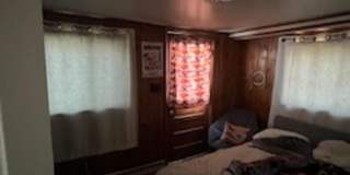SUMMER SPECIAL!! - 5 BR / 2 BA - Available AUGUST 2026! Gallery 10