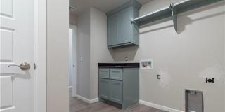 Luxury 4 Bedroom 3 Bathroom Home with bonus room & storm shelter in Deer Creek Schools- Neighborhood Pool/Park Gallery 24