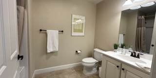 496 Rialto Place Gallery 17