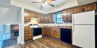 Beautiful Overland Park Home! Gallery 11