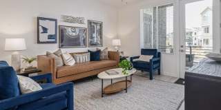 Victory Ridge 2 bedroom with garage! Gallery 15