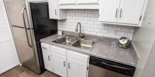 700 Riverchase Gallery 10