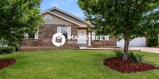 3 Winding Trails Circle Gallery 1