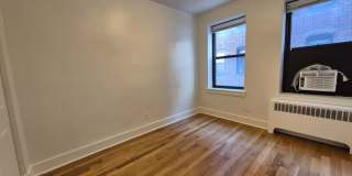 5635-5645 Hobart St. Gallery 24