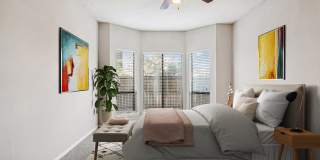 Lake Village West Apartments Gallery 5