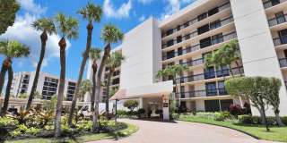 2687 N Ocean Boulevard Gallery 4