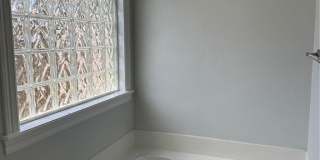 1403 NE Benjamin Greens Gallery 12