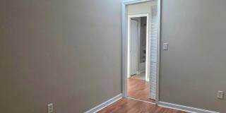 539 N LUZERNE Avenue Gallery 19