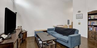 2143 N WESTERN Avenue Gallery 2