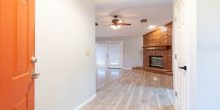 Spacious 3BD/2BTH In Yukon Gallery 4