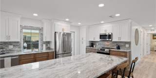 1085 29th Street Gallery 1