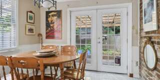 1616 Skidaway Road Gallery 21