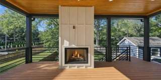 1385 Sylvan Circle NE Gallery 9