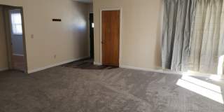 HUGE 3,676 Square Foot 5 Bedroom Home! Gallery 1