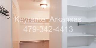 Gorgeous home in Bentonville! Gallery 10