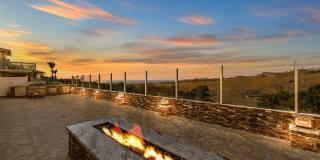Stunning 4-Bedroom Home with Ocean and Catalina Island Views Gallery 1