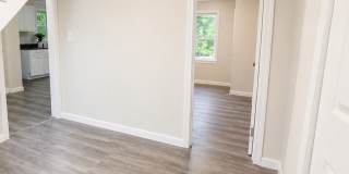 Beautifully Renovated 3 Bed / 1 Bath – Section 8 Welcome! Gallery 6