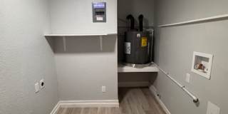 Newly remodeled 3 bed 1 bath garage conversion with monitored security! Gallery 7