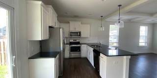 116 Whitaker Way N Gallery 6