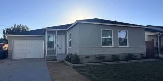 Beautiful three bedroom home in Lakewood ready to rent! Gallery 1