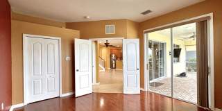 SPACIOUS 5-BEDROOM POOL HOME IN NORTH PORT Gallery 25