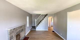Cozy & Spacious 4-Bedroom Home in Cincinnati Cozy & Spacious 4-Bedroom Home in Cincinnati Gallery 3