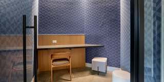 LIA by Vermella Gallery 23