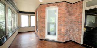 Home for rent in downtown Harrisonburg! - 81 Broad St Gallery 6