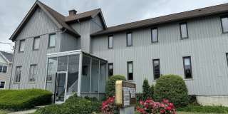 32 Cherry Street Gallery 1