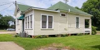 1211 Holly St 2/1 near downtown Alex Gallery 8