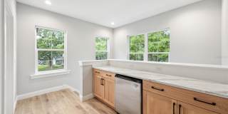 444 DELANEY PARK Drive Gallery 16